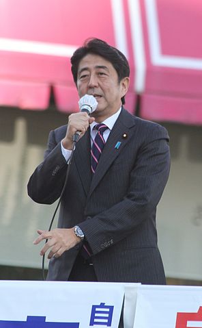 日本暗潮洶湧的自民黨