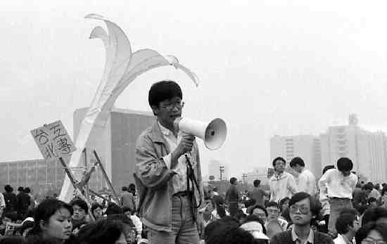 時事想想 從野百合到向日葵 寫給我24年前學運世代的夥伴 想想論壇